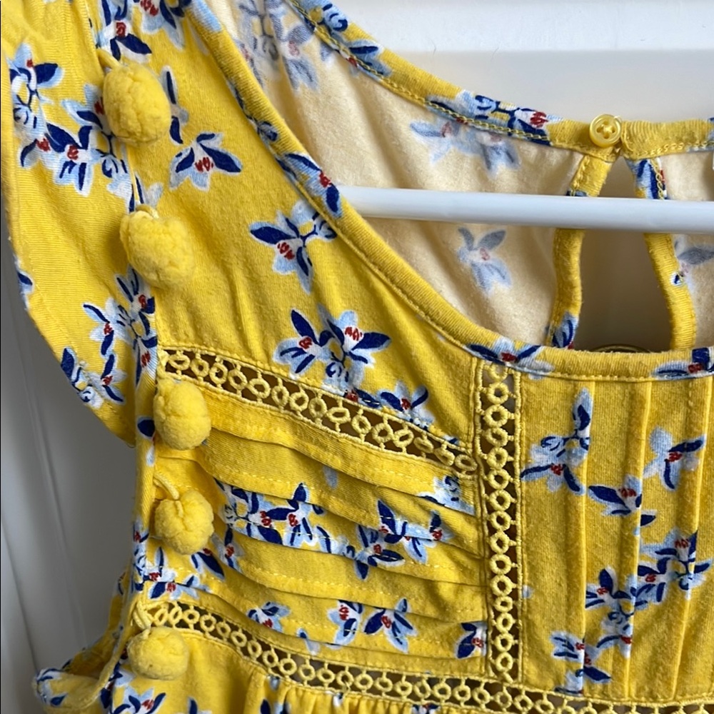 Yellow and blue Floral top - Picture 2 of 4